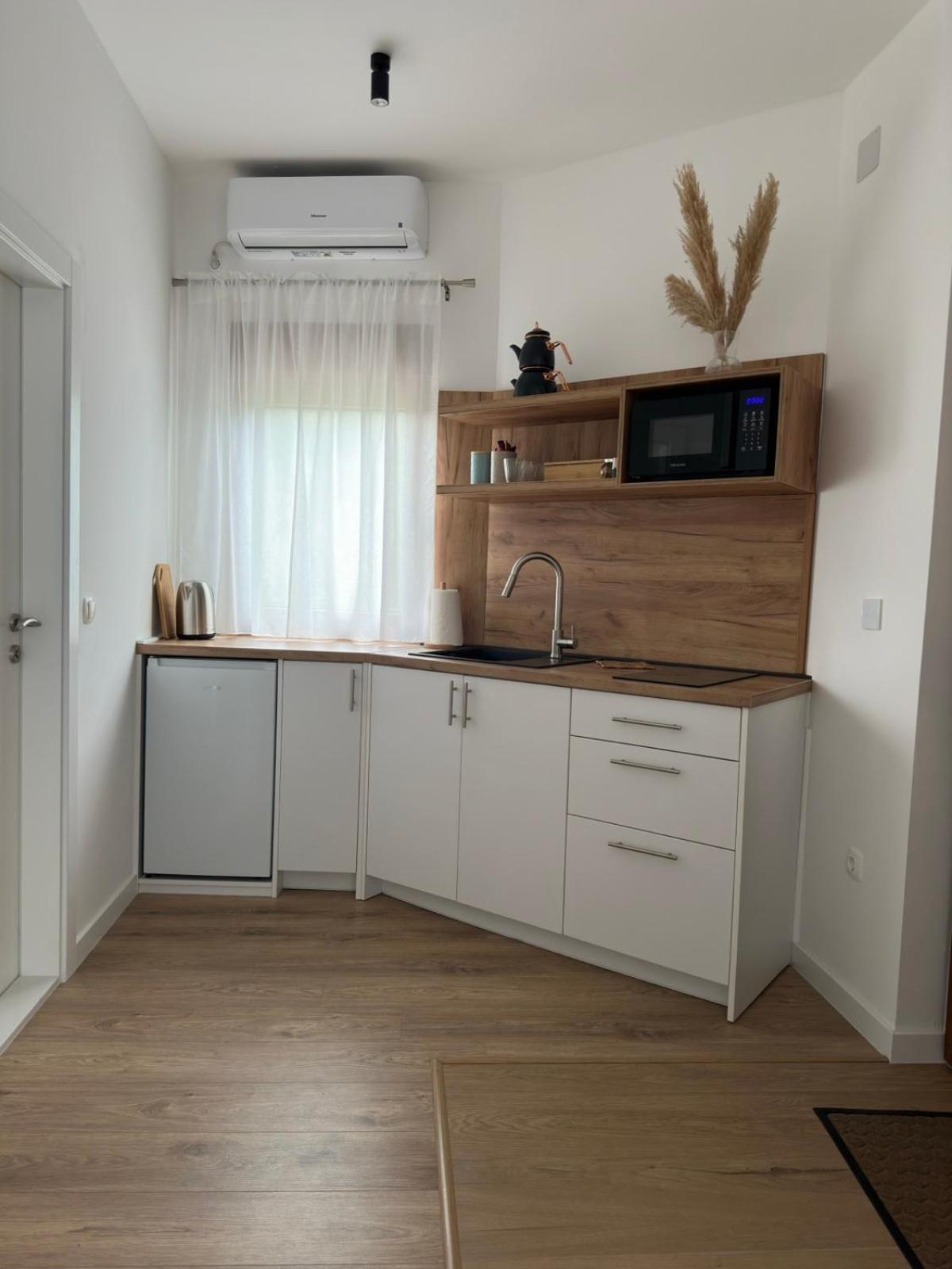 Studio Apartmani Izvor Blagaj Buitenkant foto